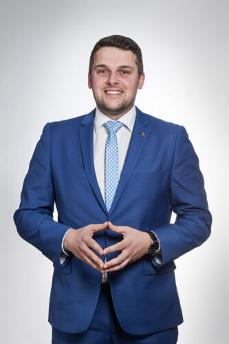 zdjęcie biznesowe mężczyzny